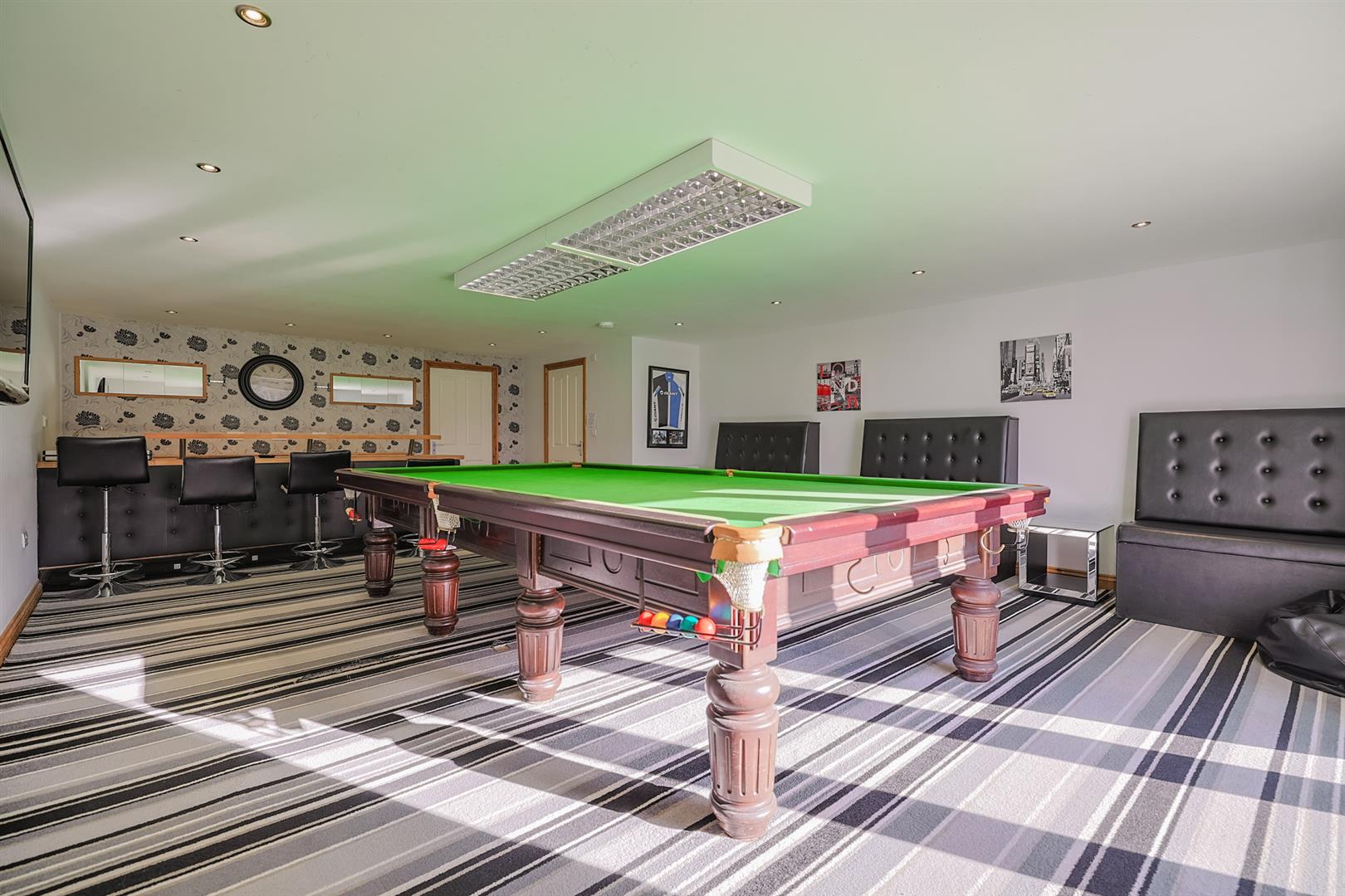 Uplands, Gowerton, Swansea, SA4 3ET